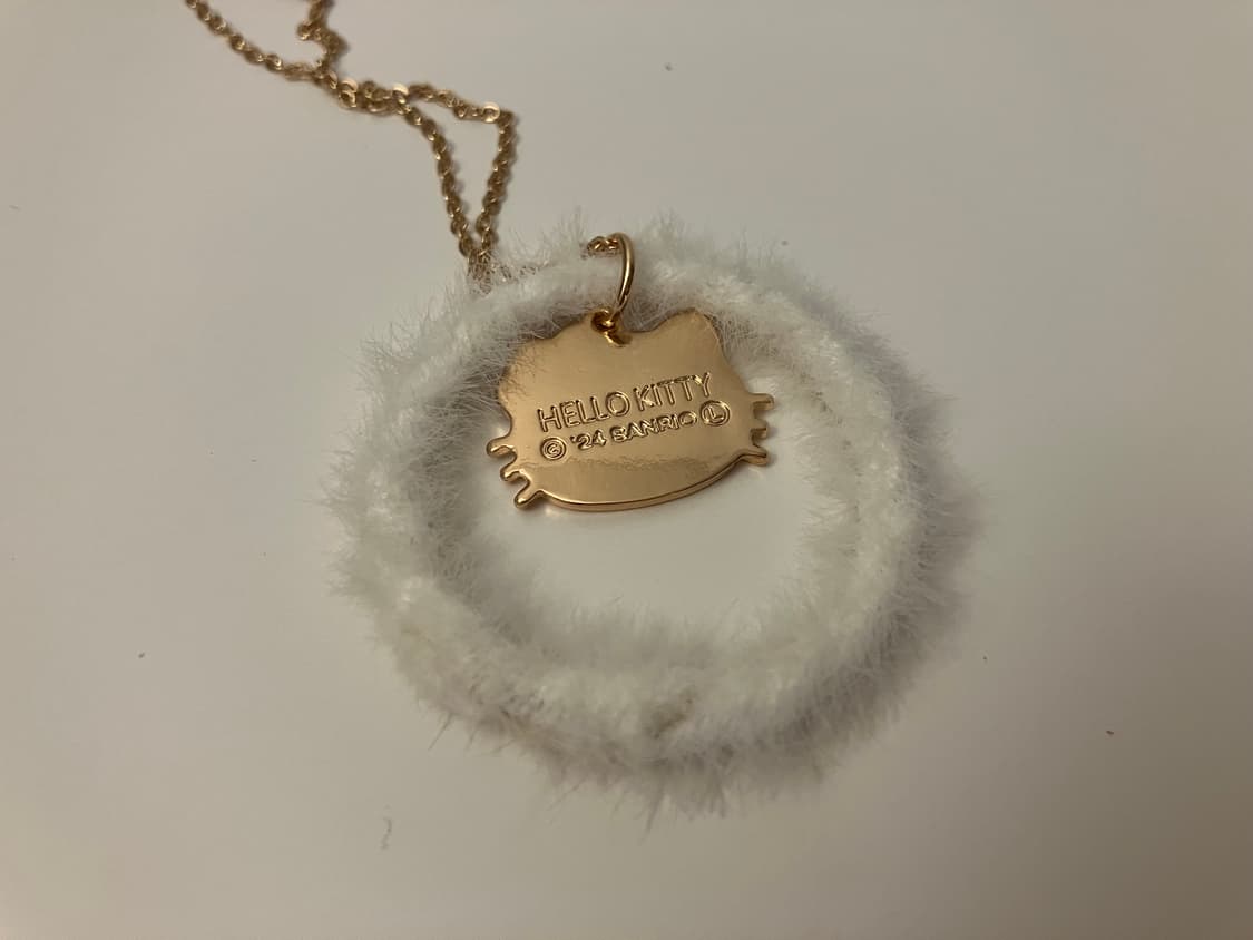 헬로키티 골드 퍼장식 목걸이 히메갸루 y2k 상품이미지3