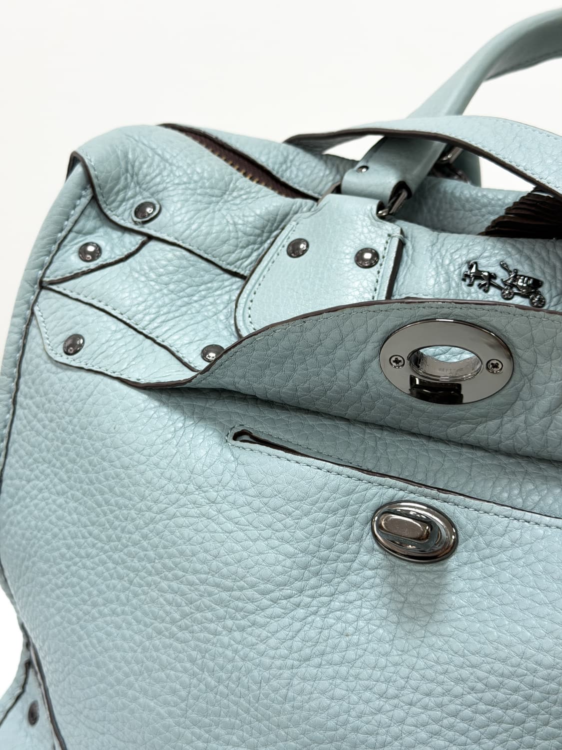 코치 블루 레더 모터백 상품이미지9