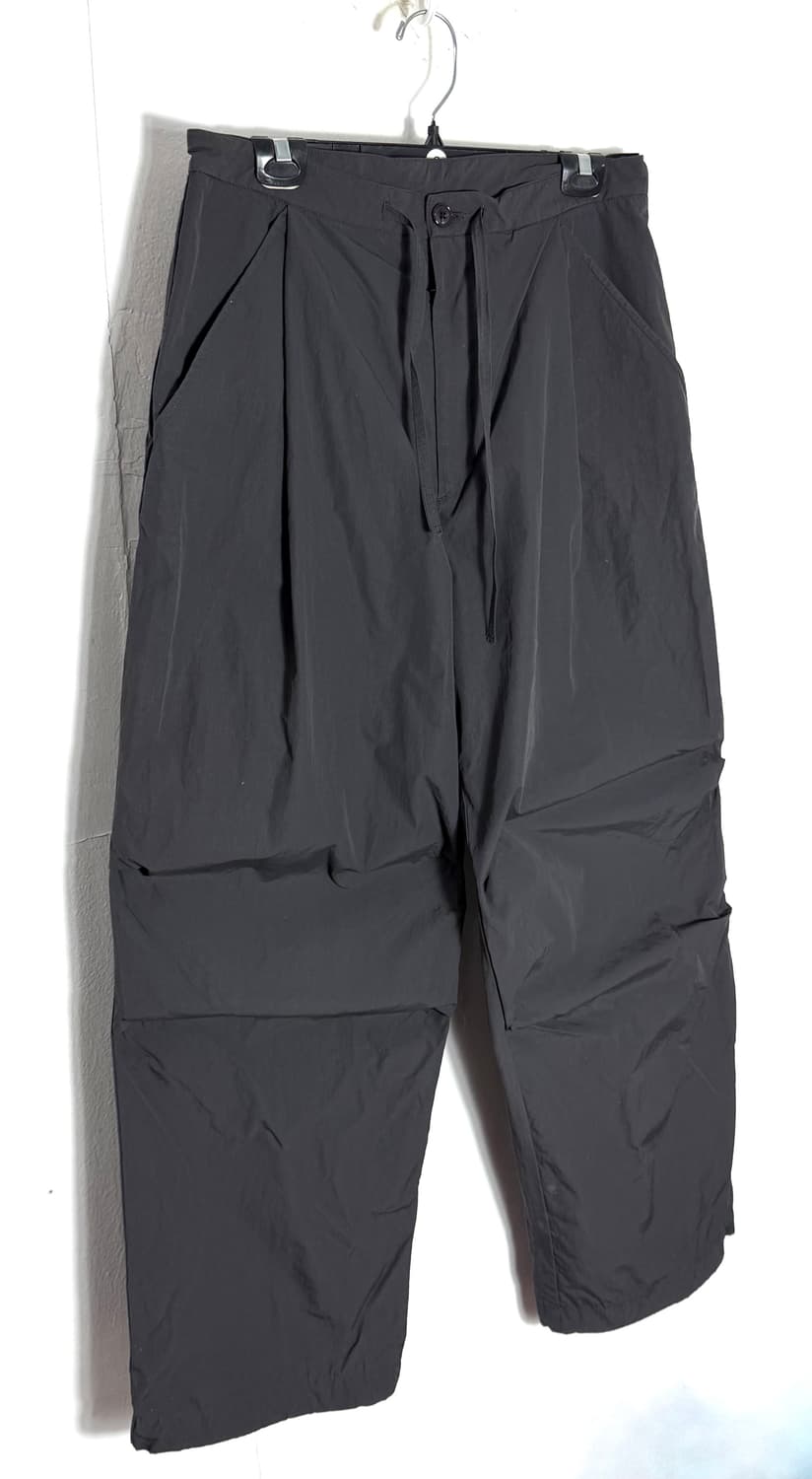 999휴머니티 트랙팬츠 999휴머니티팬츠 999휴머니티바지 상품이미지1