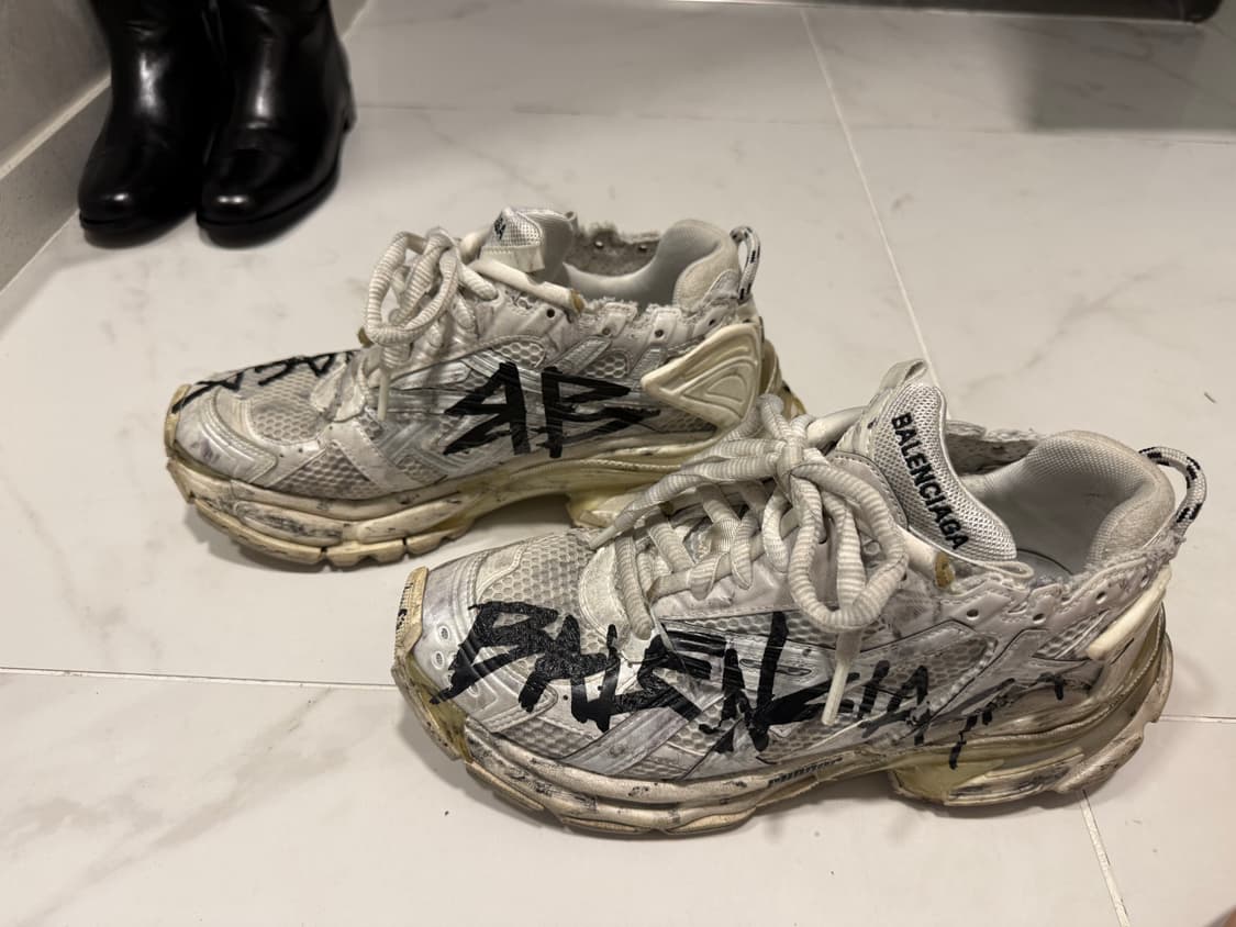 발렌시아가 러너 그래피티 40 사이즈 상품이미지3