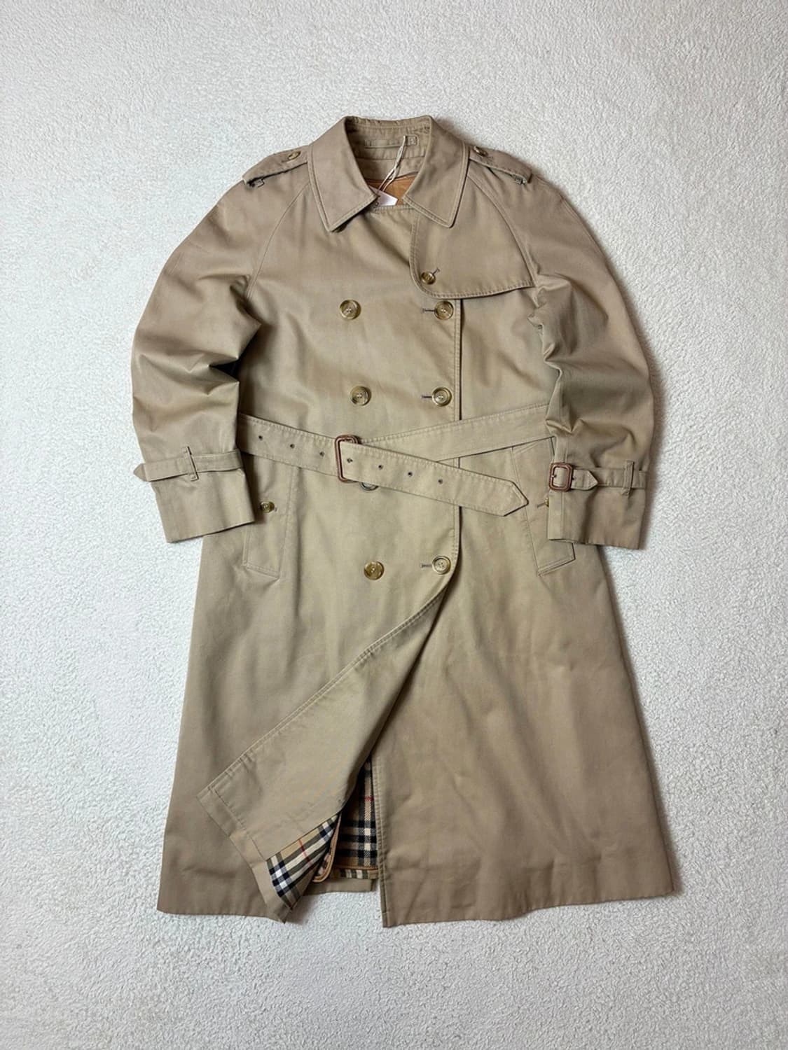 버버리 90's 더블 브레스티드 트렌치 코트 PN6657 상품이미지1