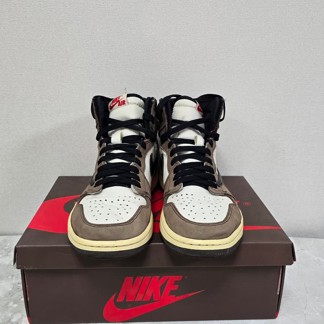 나이키 조던 트래비스 스캇 모카 하이 265사이즈 판매 상품이미지2