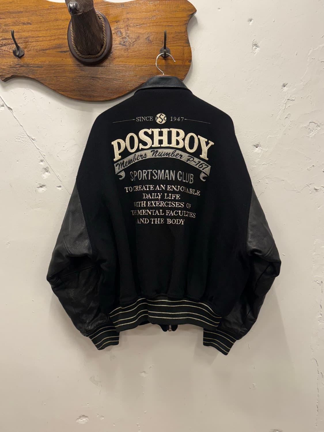 XL) POSHBOY Leather Arm Varsity Jacket 상품이미지1
