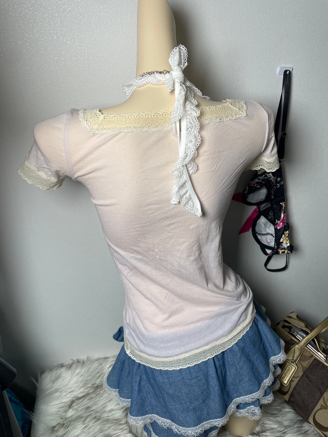 빈티지 로맨틱 연핑크 레이스 반팔티 상품이미지3