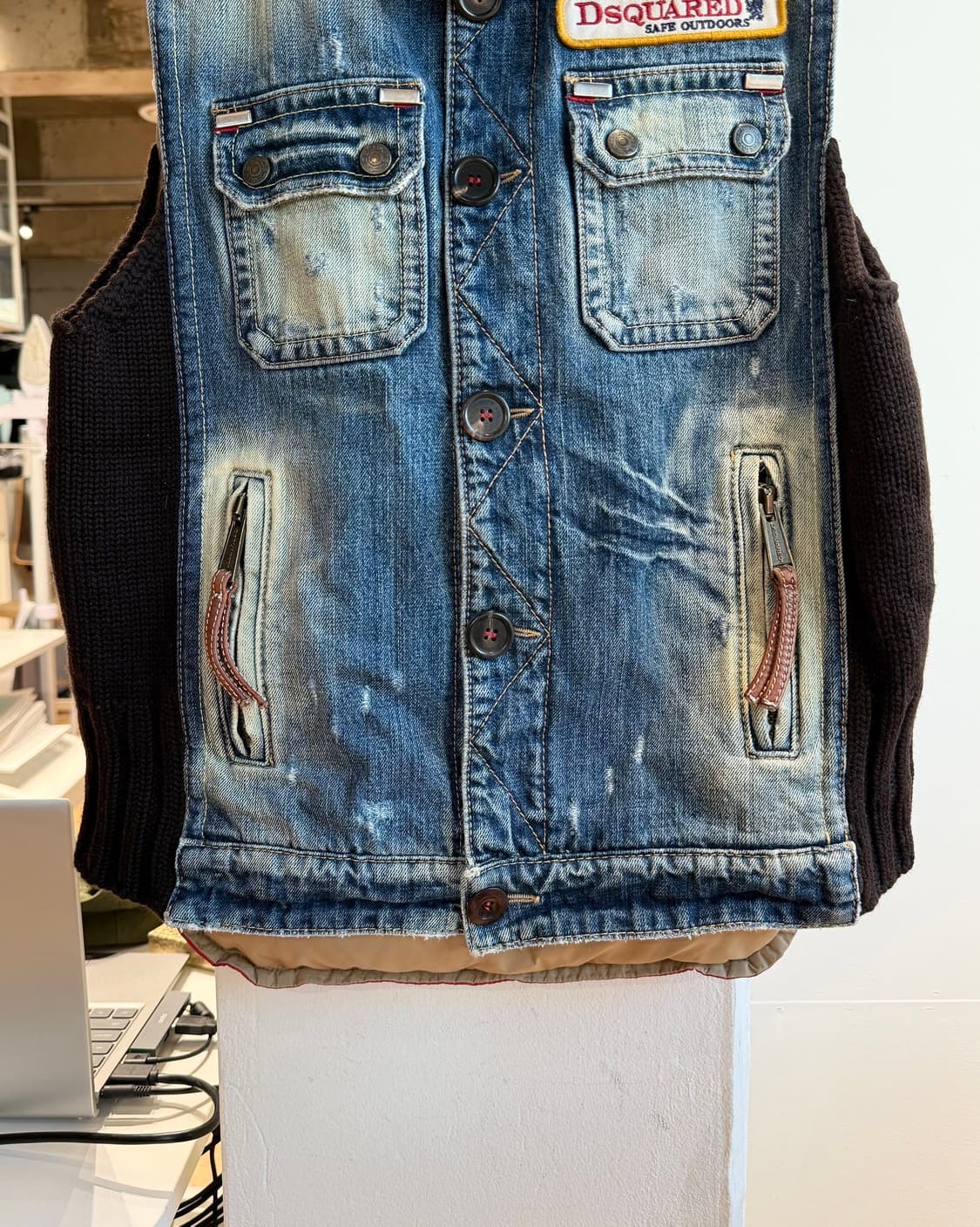 디스퀘어드2 데님 다운 베스트 자켓  상품이미지6