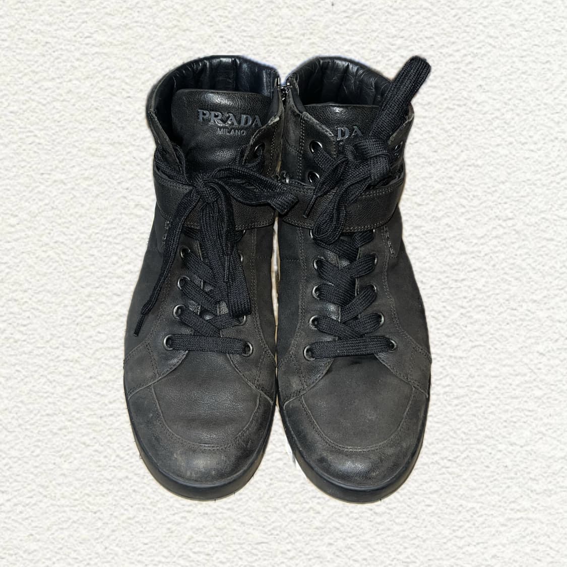 프라다 블랙 가죽 하이탑 스니커즈 9사이즈 (275) 상품이미지2