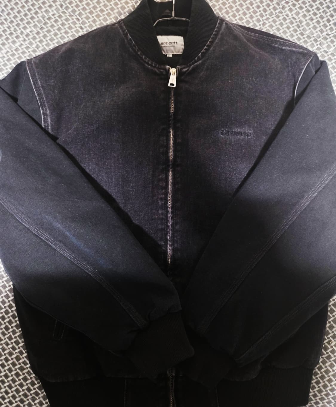 칼하트윕 오가닉 코튼 메이틀랜드 데님 팍손 봄버 블랙 스톤 워시드 상품이미지8