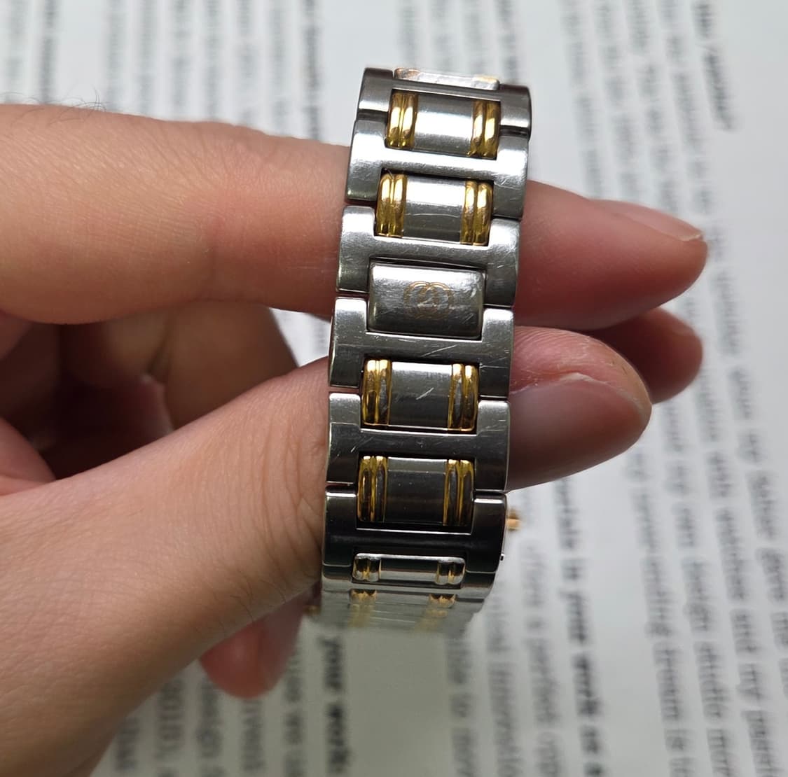 빈티지 구찌 클래식 9000M 스톤그레이 다이얼 콤비 쿼츠 남성용 브레이 상품이미지7