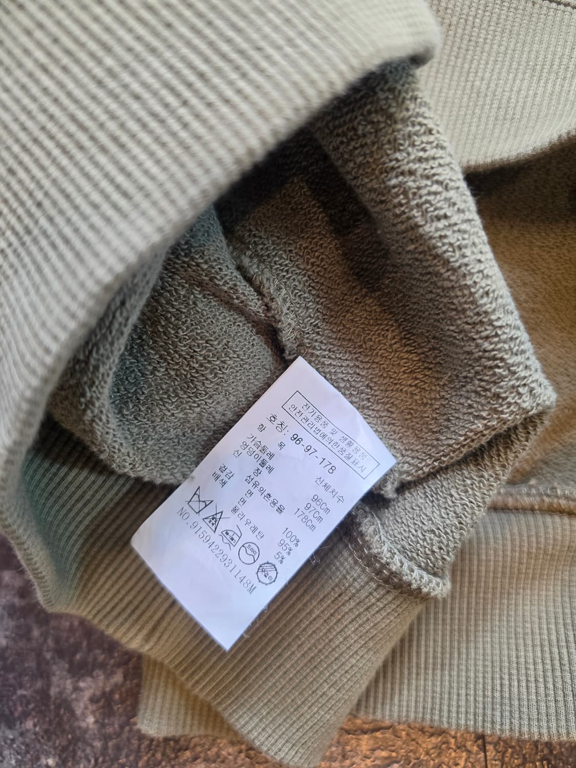 스튜디오 톰보이(STUDIO TOMBOY)카키 후드 티셔츠 상품이미지8