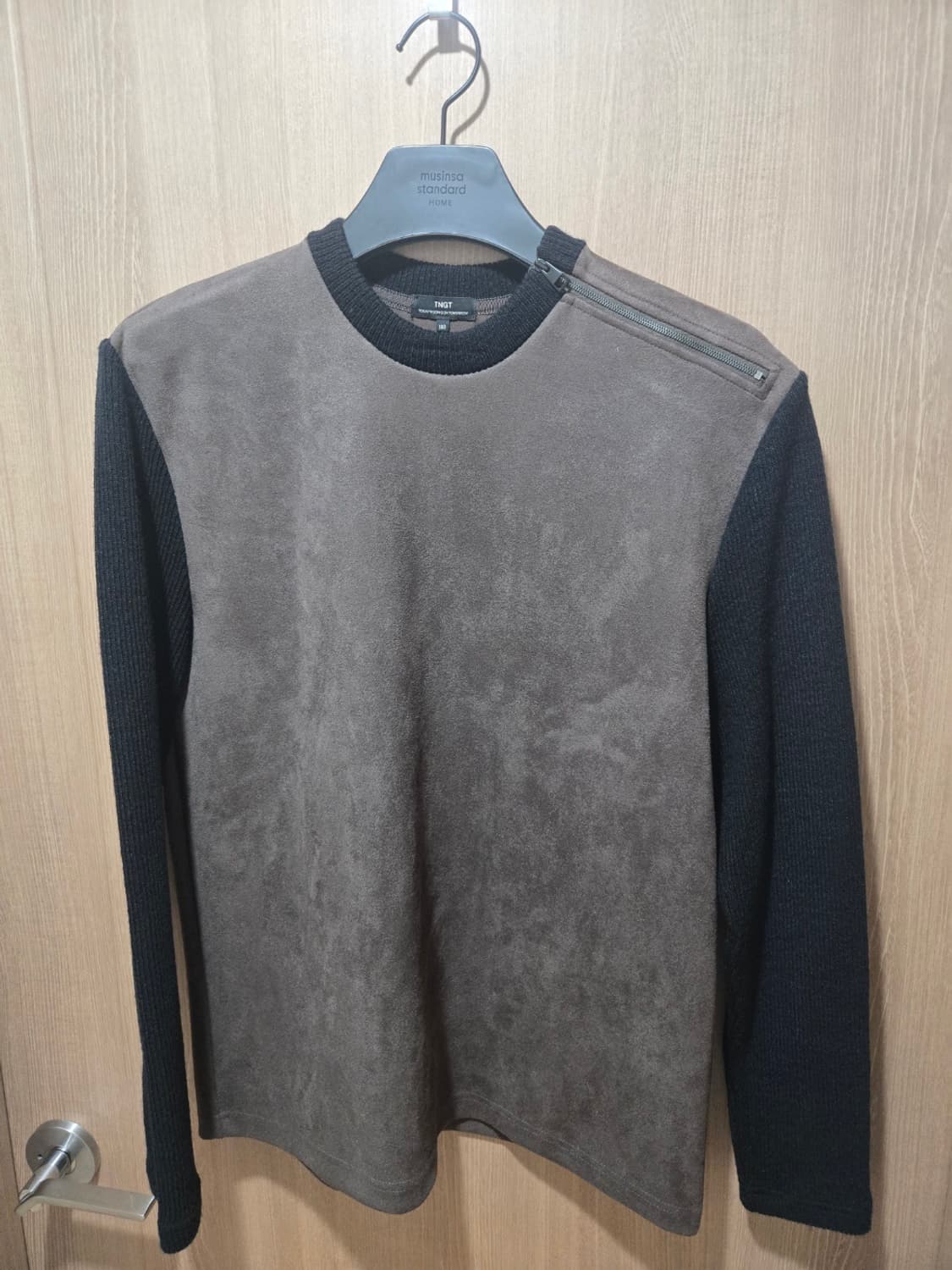 TNGT 남성 스웨터 100 상품이미지1