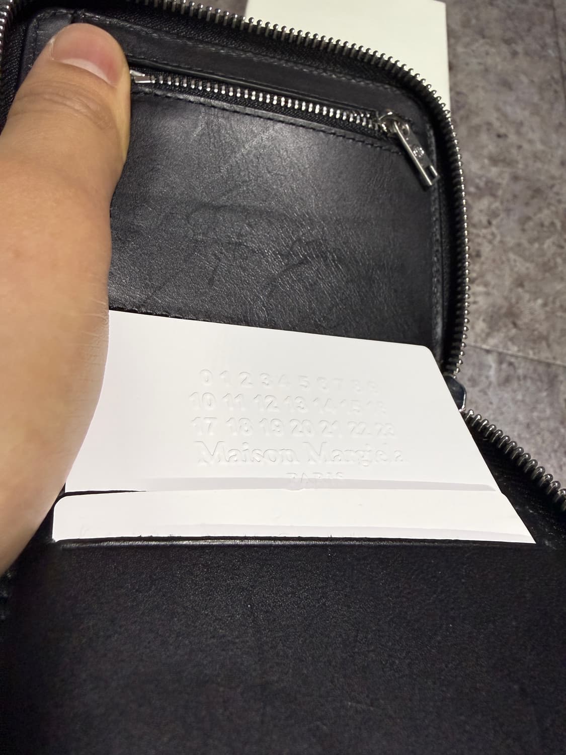 마르지엘라 지퍼 카드 지갑 정품 풀박스 상품이미지7
