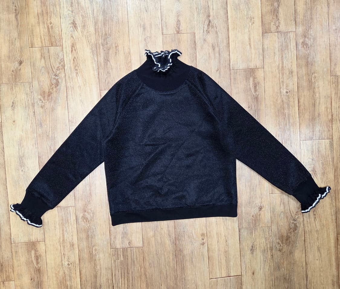 에센셜앤트워프(ESSENTIEL ANTWERP) 오리엔트 탑 프리사이즈 상품이미지1