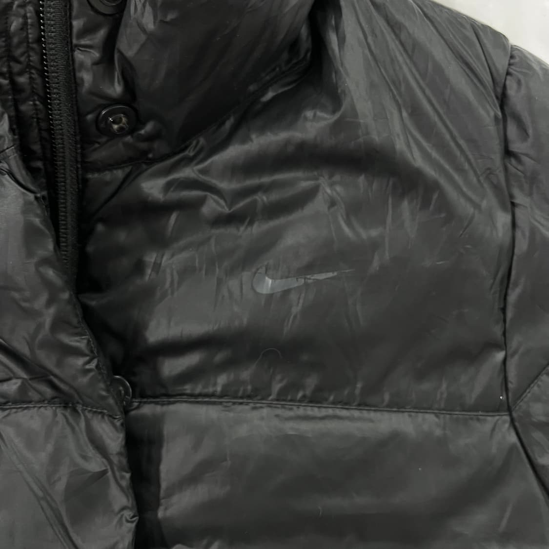 나이키 550 블랙 그레이 스우시 덕다운 패딩점퍼 WOMAN L 상품이미지2