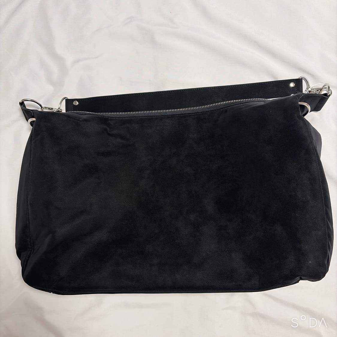 hieta 히에타 블랙 Maxie bag 맥시 백(구성품포함) 상품이미지3