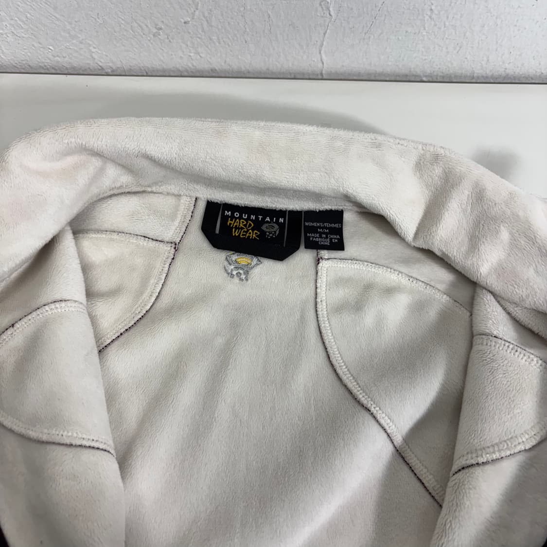 우먼M 마운틴하드웨어 버건디 안감보아털 폴리 등산자켓 상품이미지4