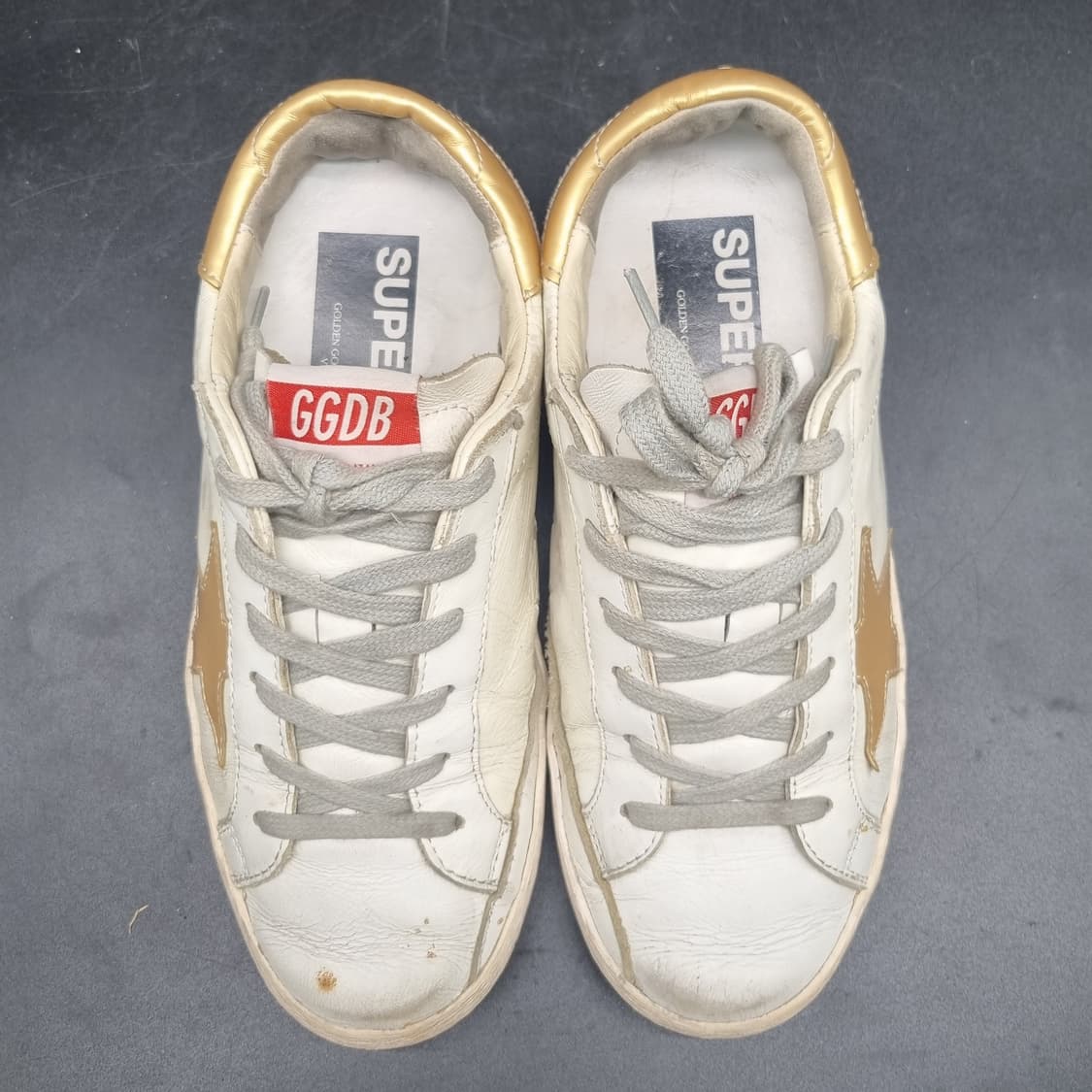 골든구스 슈퍼스타 스니커즈36 230 상품이미지2