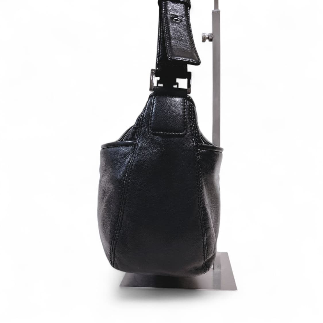 이세이미야케 플리츠 플리즈 im product 레더 숄더백 상품이미지3