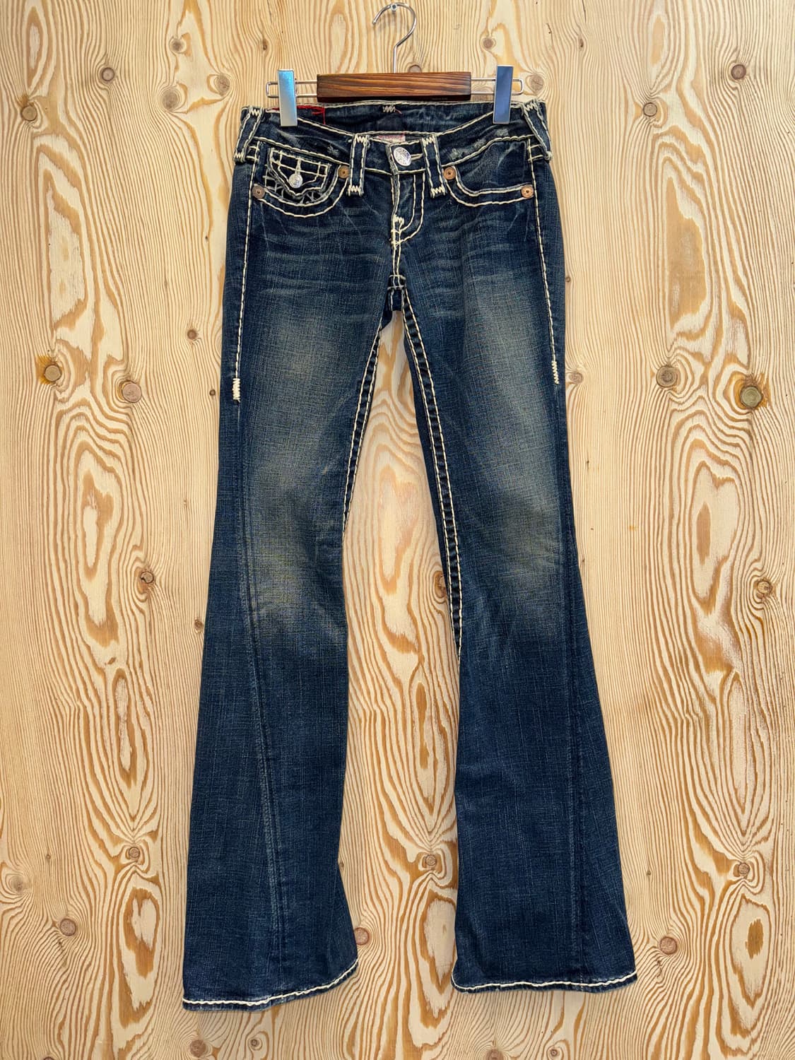 트루릴리젼 조이 슈퍼 T 부츠컷 데님 팬츠 상품이미지1