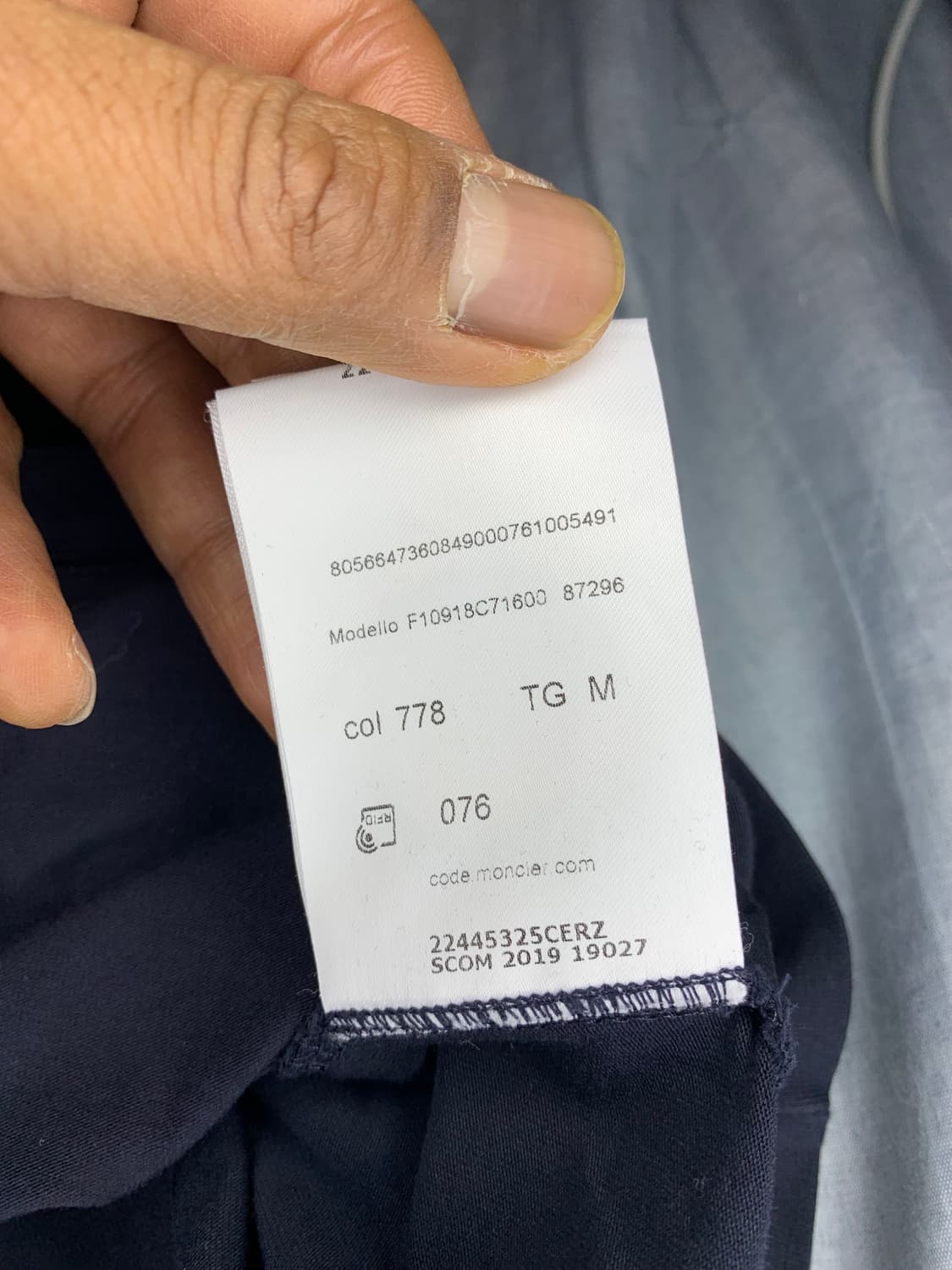 (Moncler) 몽클레어 삼색 반팔 슬림핏 티셔츠 (네이비 색상)(m) 상품이미지10