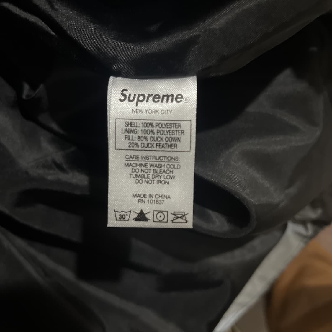 18FW 슈프림 리플렉티브 다운 패딩 자켓 카모 상품이미지5