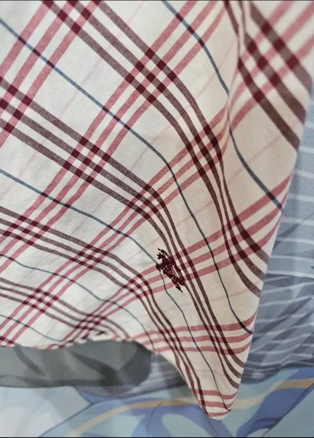 버버리 슬리브리스  체크 블라우스  상품이미지4