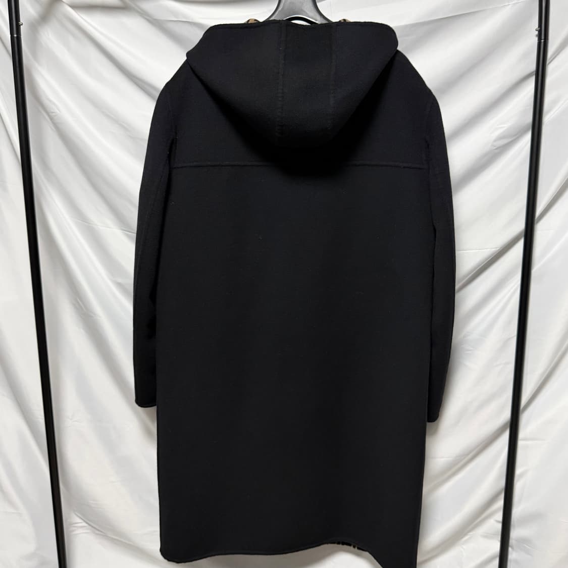 [S+급/52] 펜디 리버서블 캐시미어 후드 코트 블랙 상품이미지4