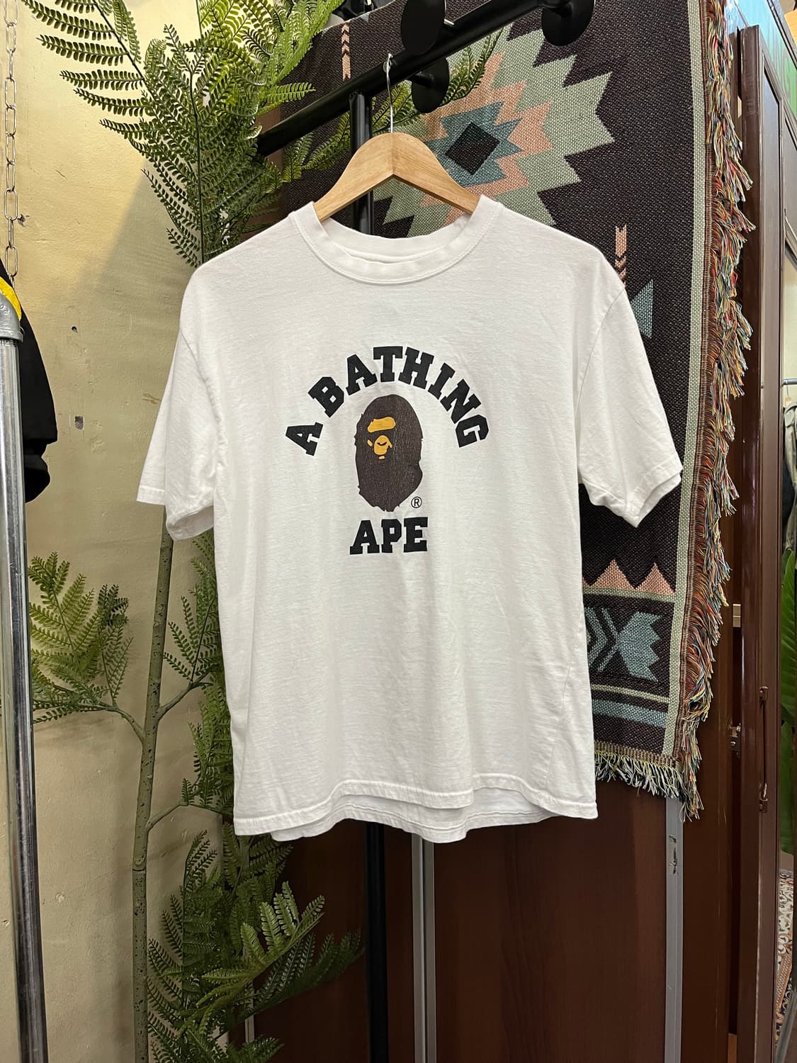 베이프 컬리지 화이트 반팔 티셔츠 #csz695 상품이미지1