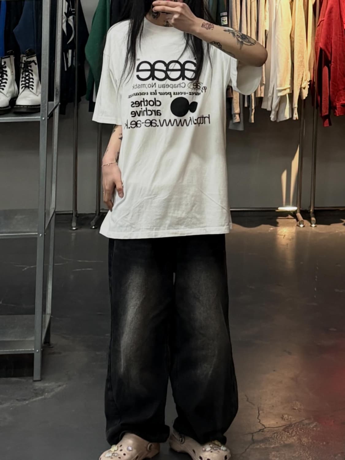 에이이에이이 웹로고 화이트 반팔 A3758 상품이미지1