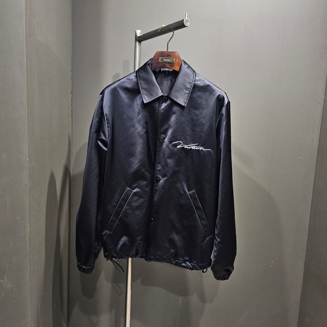 루이비통 버질아블로 버드 프린팅 코치 자켓 상품이미지3