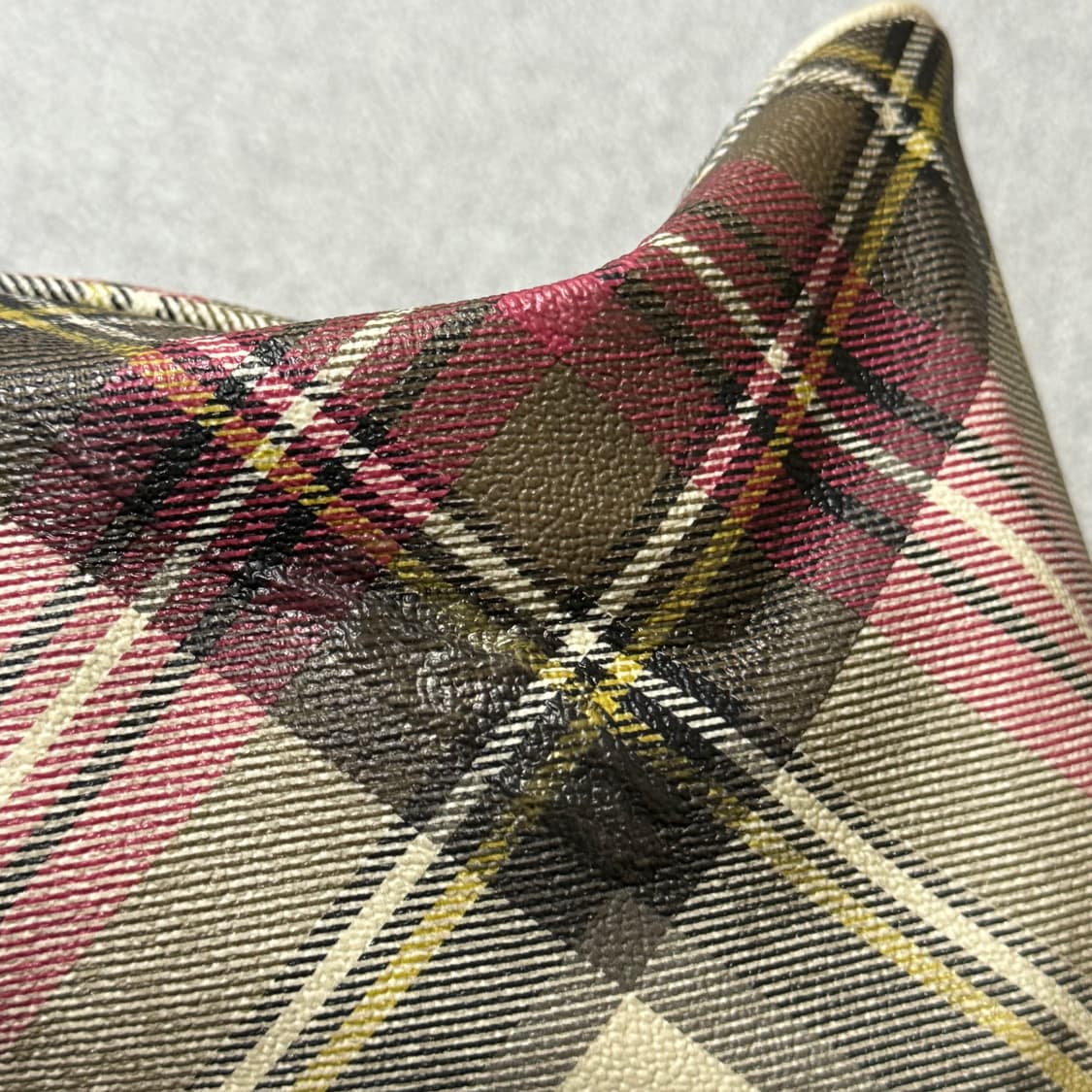 비비안웨스트우드 체크 토트백 라지 상품이미지10