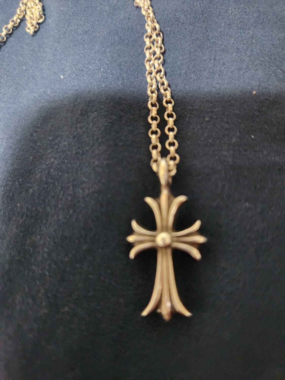 크롬하츠 타이니 크로스 참 상품이미지2