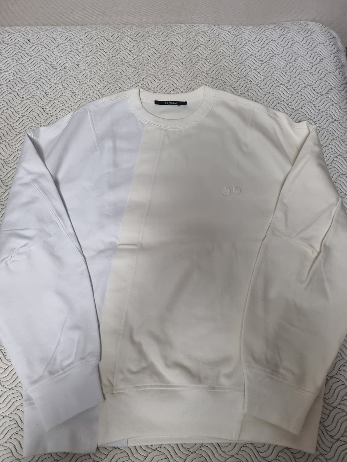 송지오 맨투맨 상품이미지1