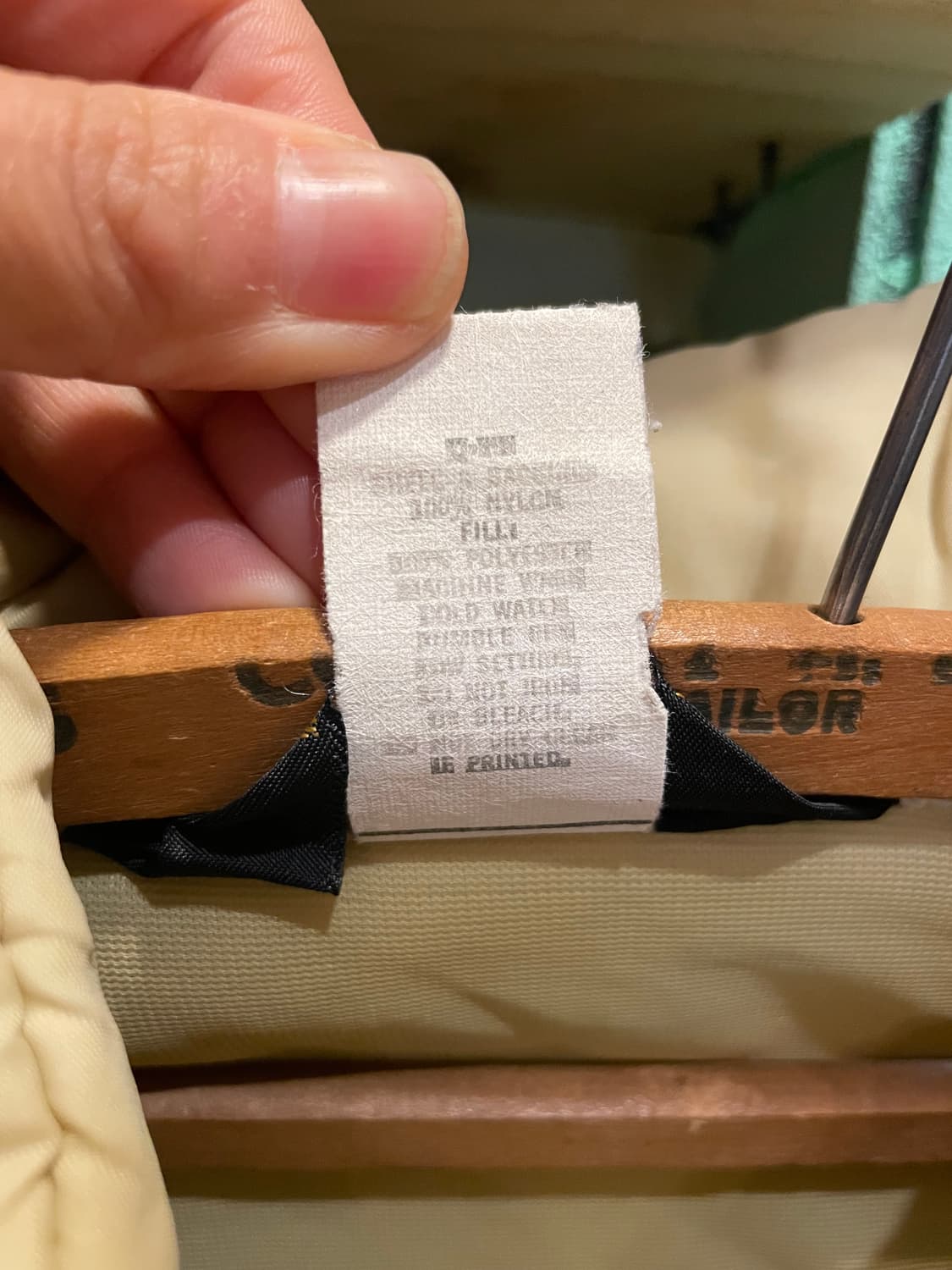 Classic Corduroy Collar Padded Vest 상품이미지5