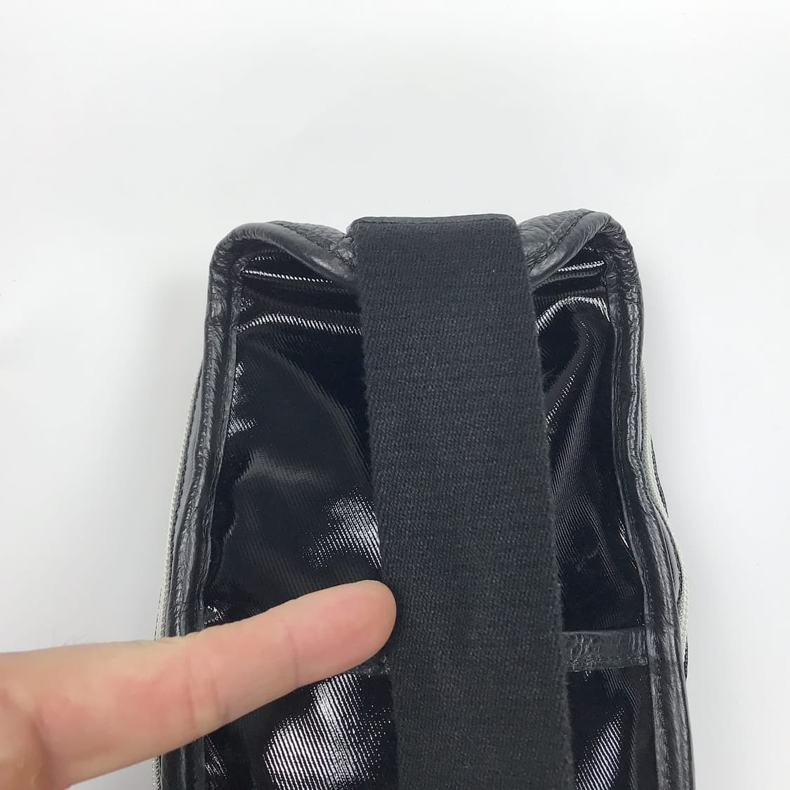 오로비앙코 슬링백 남성 가방 상품이미지7