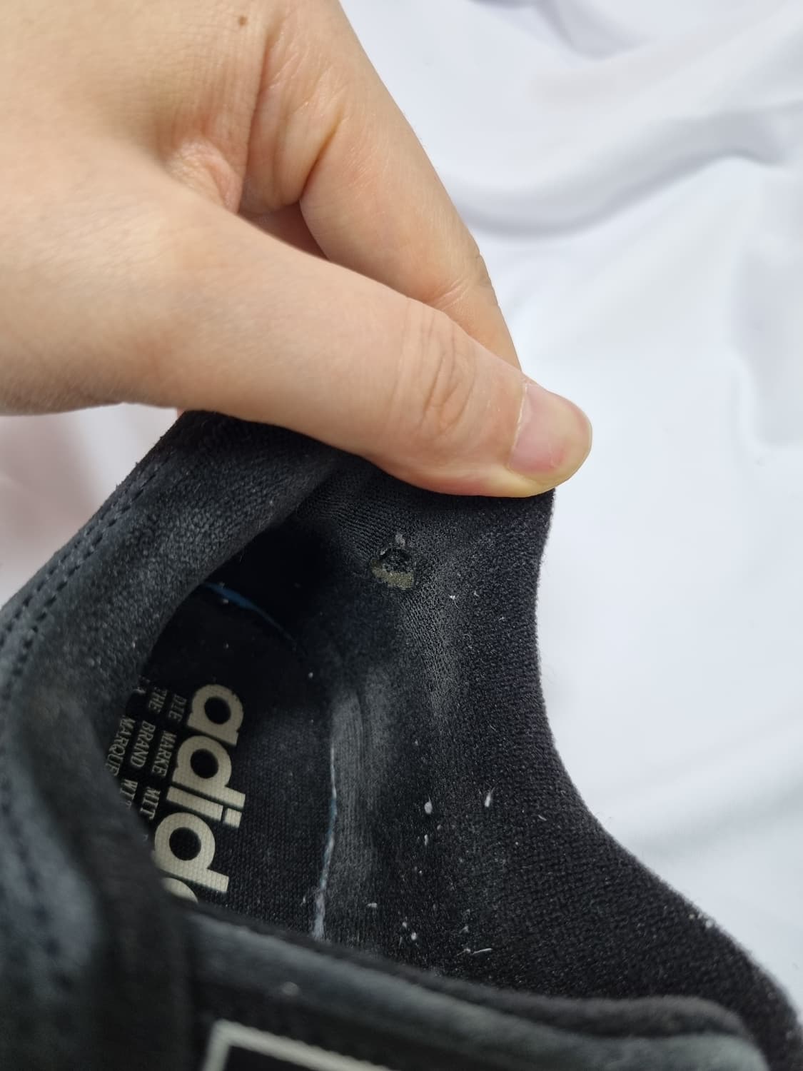 250 아디다스 아디매틱 코어 블랙 크리스탈 스니커즈 상품이미지6