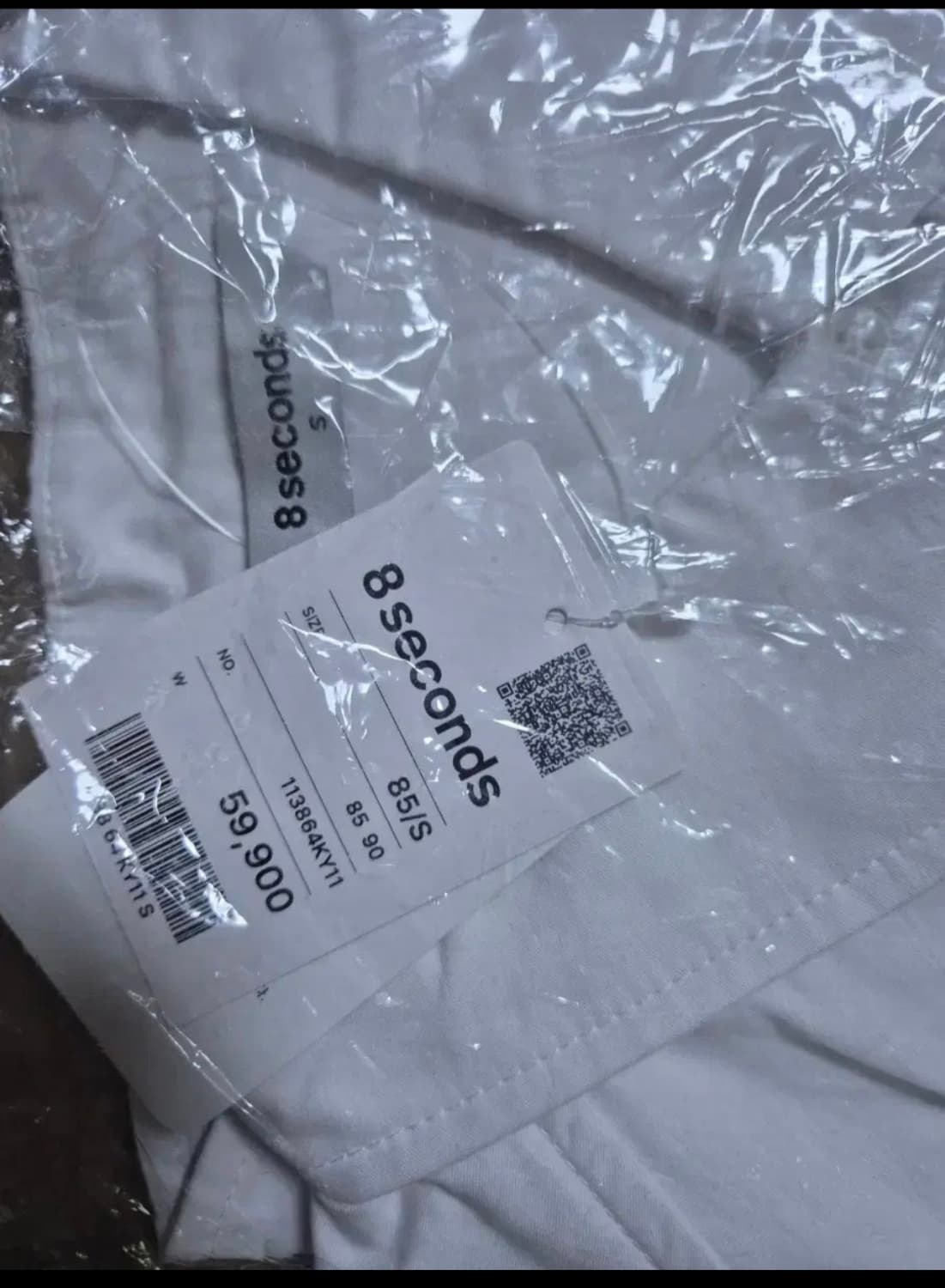 (새상품) 에잇세컨즈 핀턱 크롭셔츠 상품이미지1