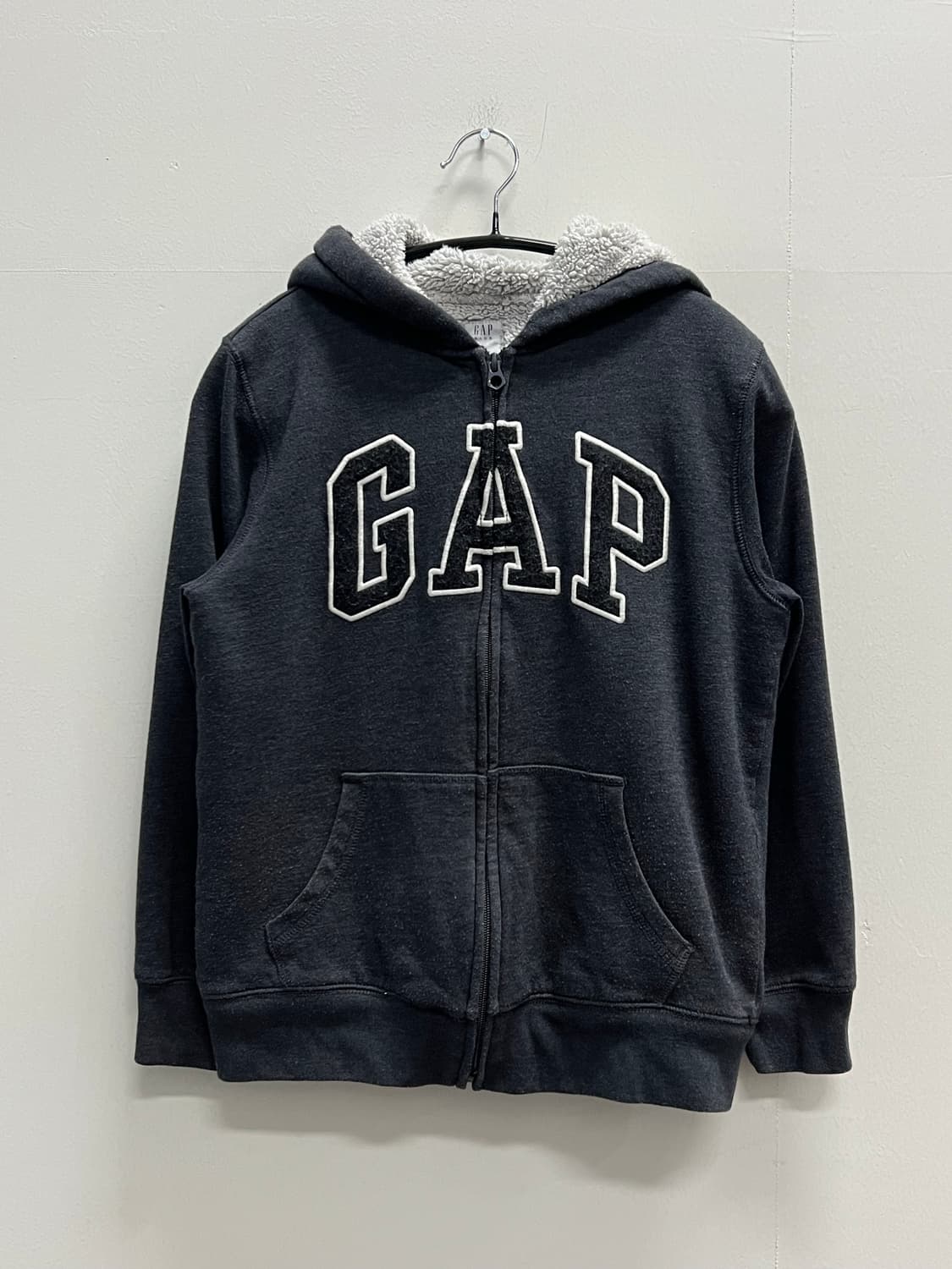 GAP 키즈/우먼스 양털 셰르파 후드 집업 차콜 상품이미지2