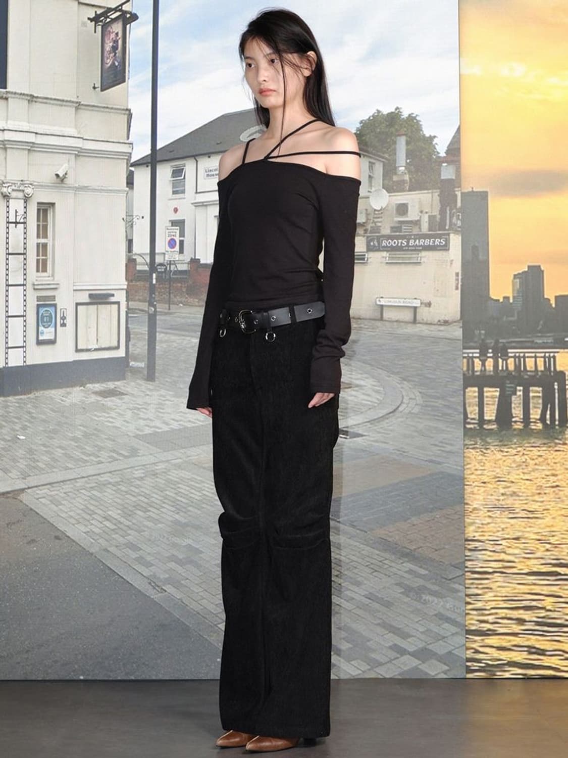 [1] 세릭 핀턱 부츠컷 팬츠 블랙  상품이미지2