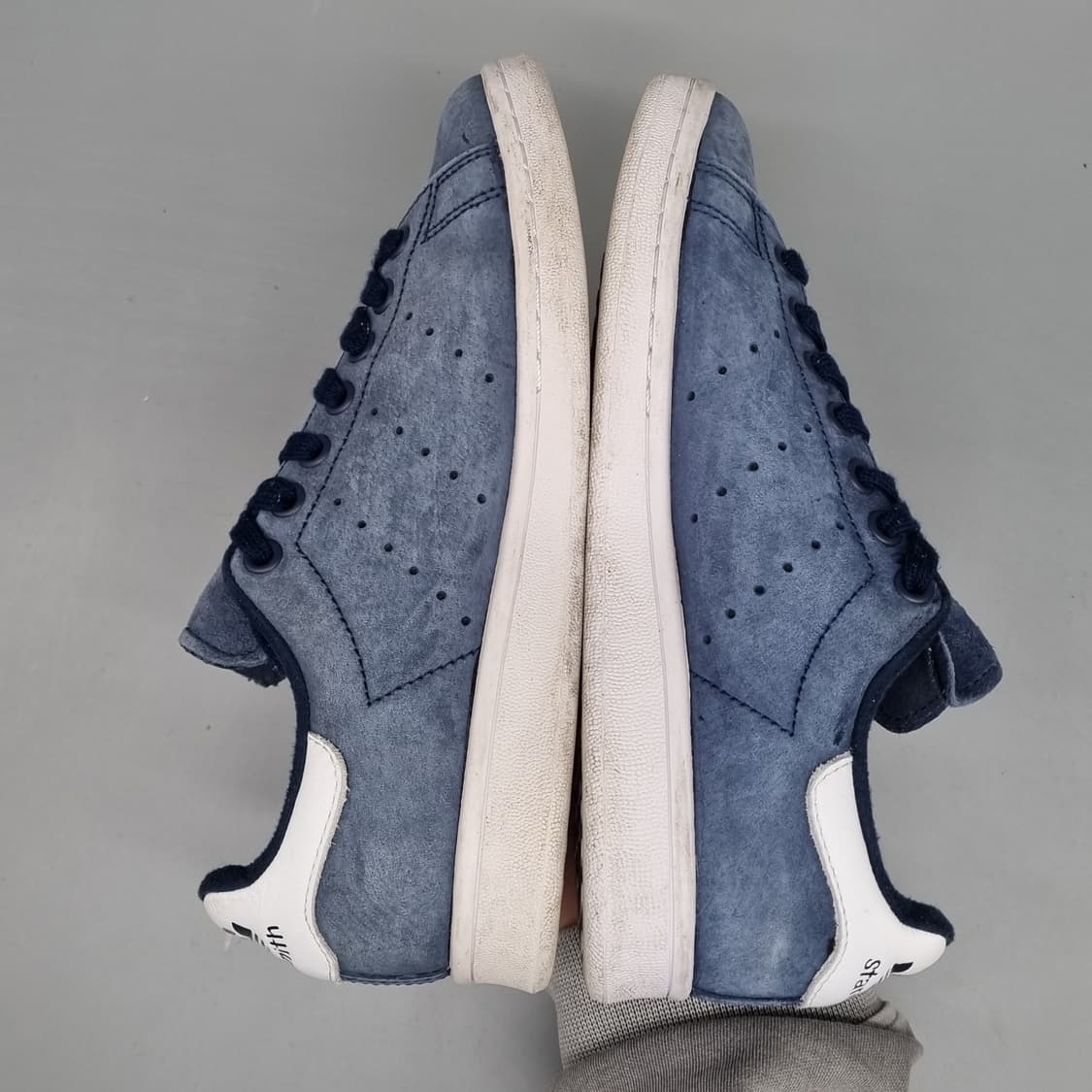 아디다스 스탠스미스 스웨이드 스니커즈235 상품이미지5