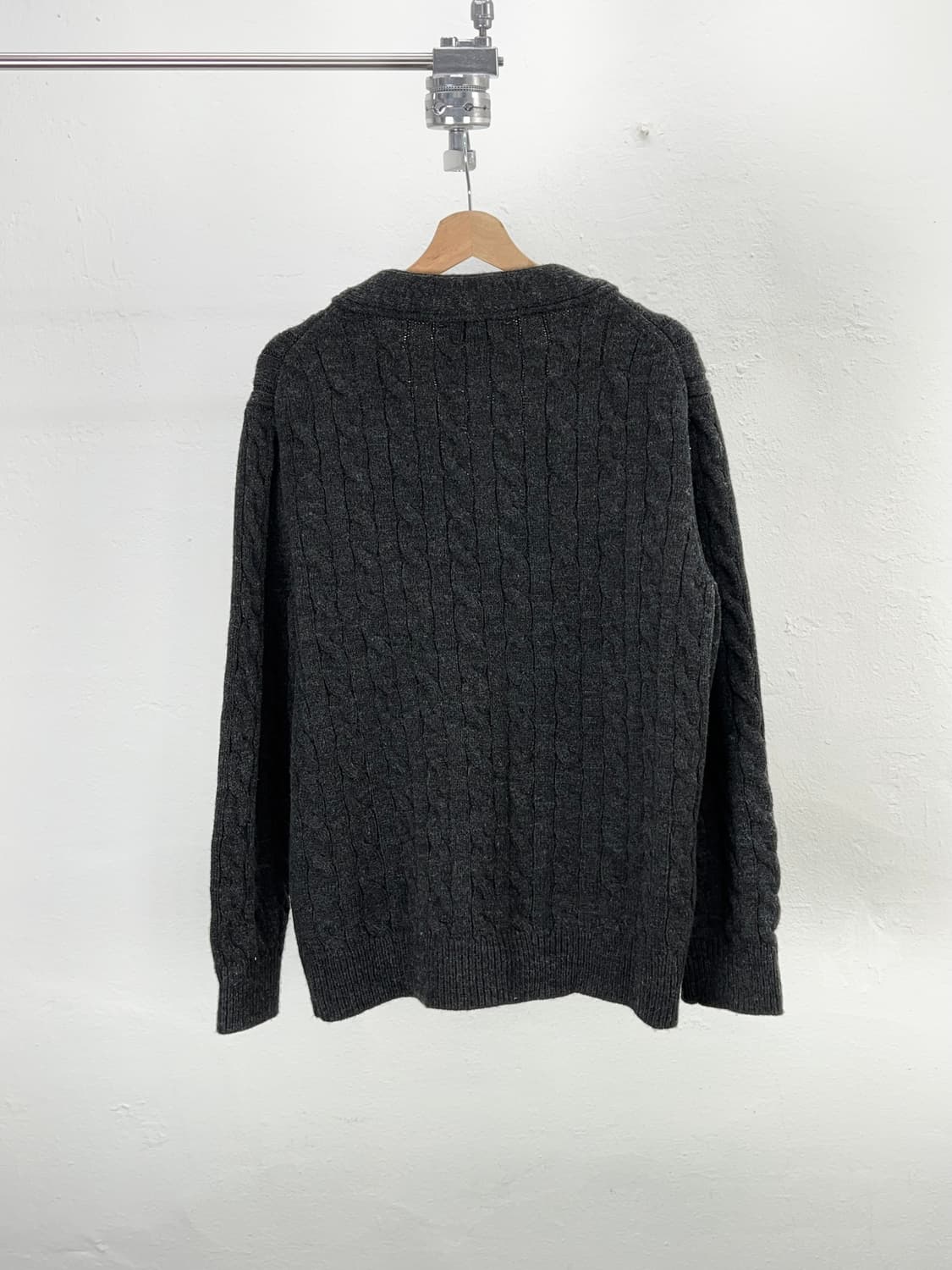 비비안 웨스트우드 다크 그레이 orb 로고 케이블 울 가디건 상품이미지6