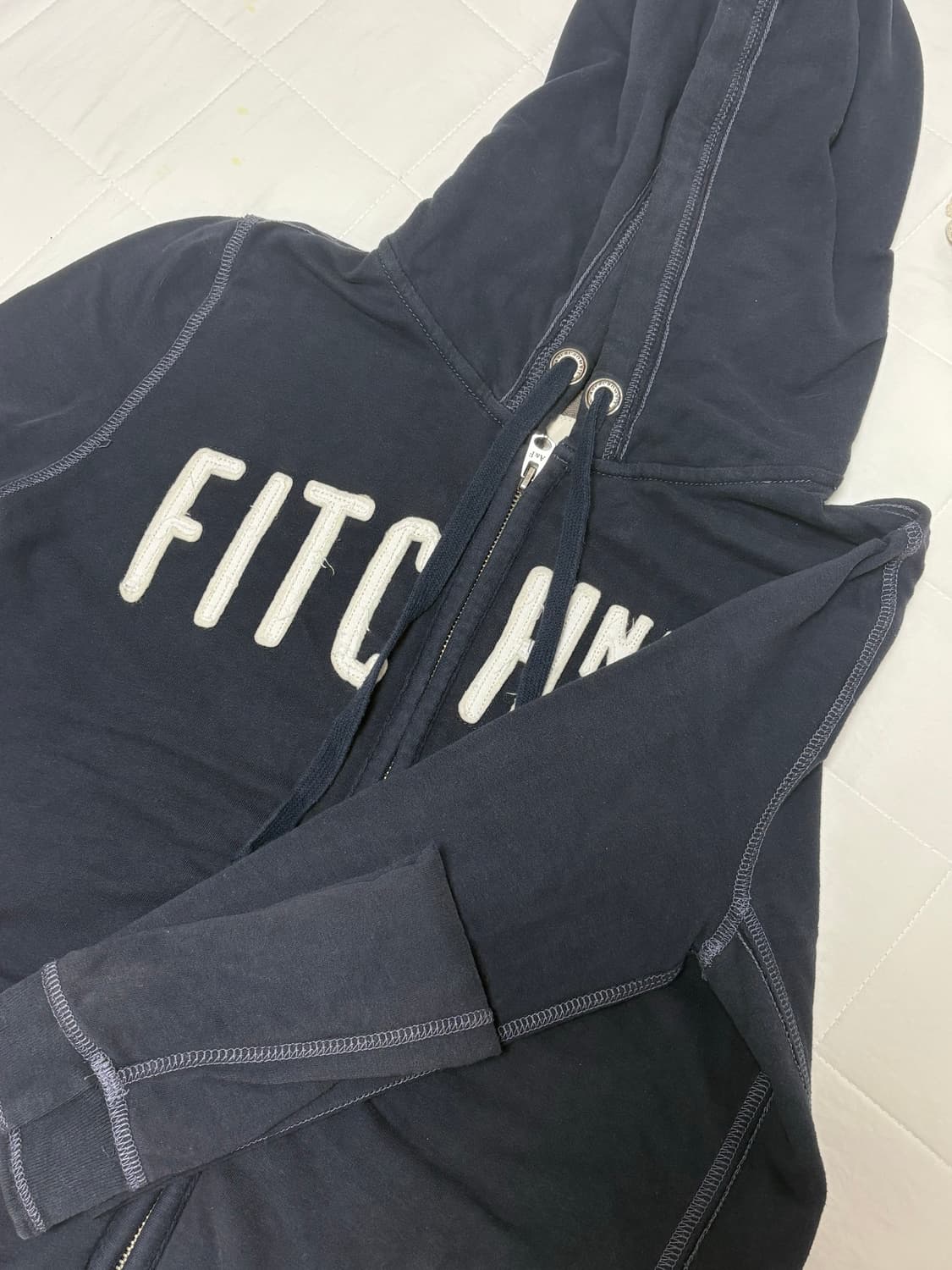 아베크롬비 여성 슬림핏 후드집업 네이비 상품이미지2