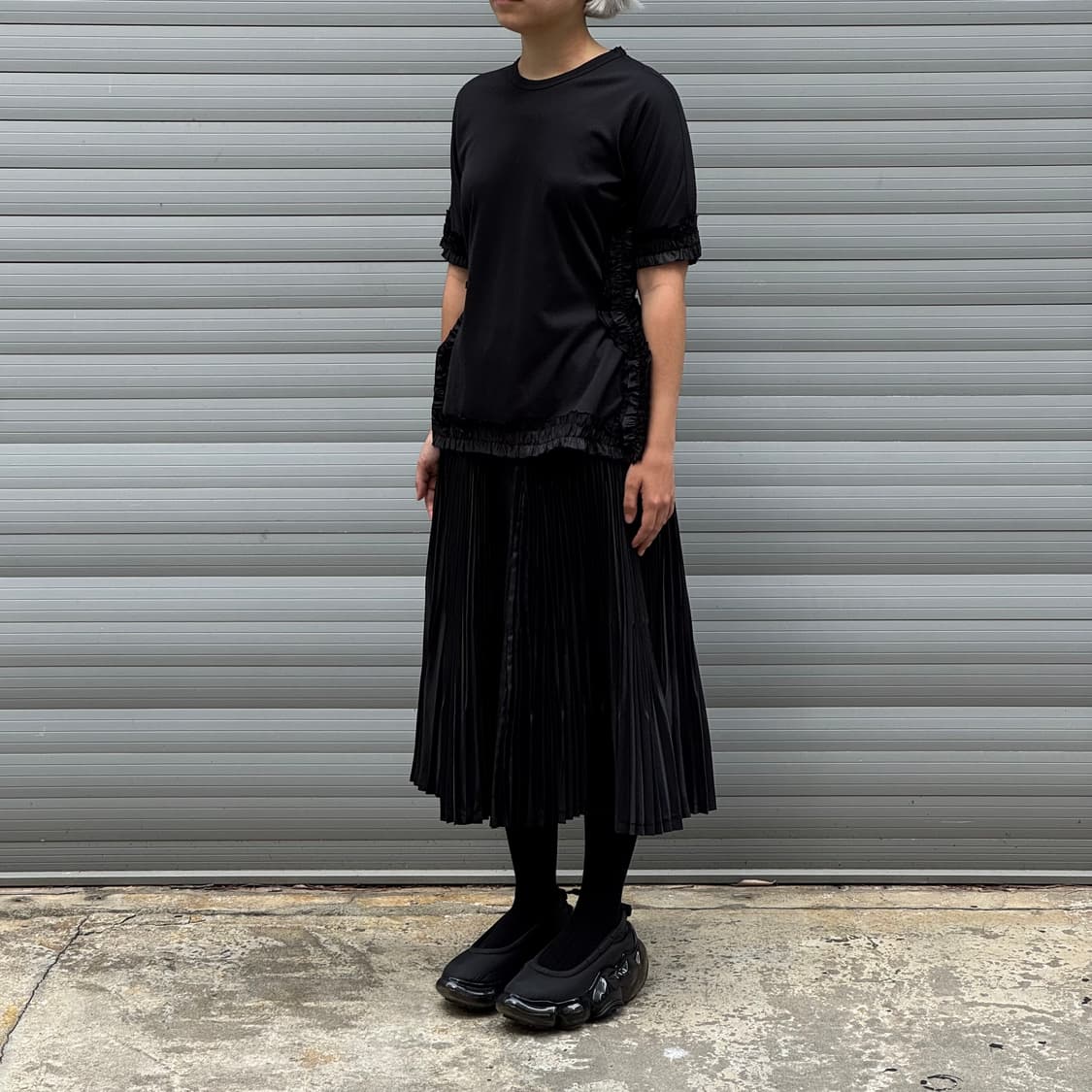Deformed Pleated Black Skirt 상품이미지7