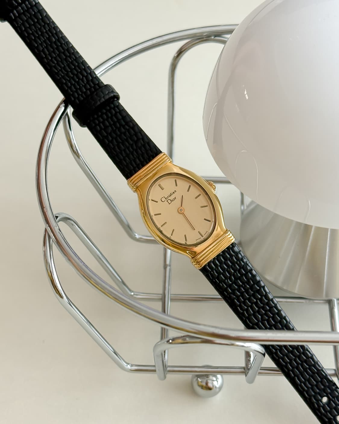 디올 오벌 라운드 시계 상품이미지3