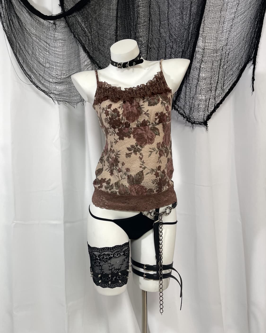 rose lace sleeveless 상품이미지1