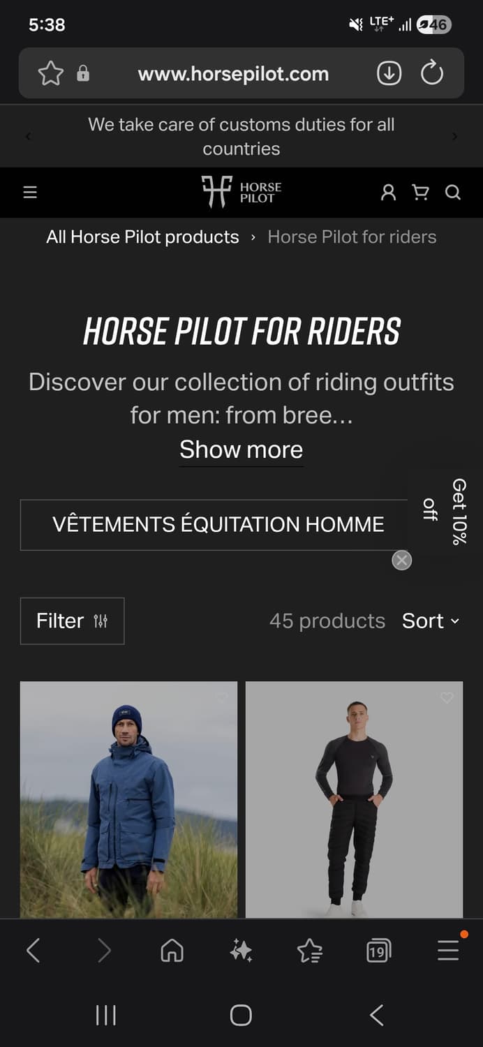 프랑스 승마 브랜드 **Horse Pilot(호스 파일럿)**의 패딩 x 상품이미지1