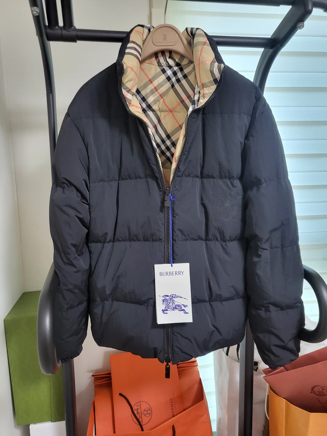 25FW 버버리 ekd 체크 리버시블 패딩 s 새상품 상품이미지1