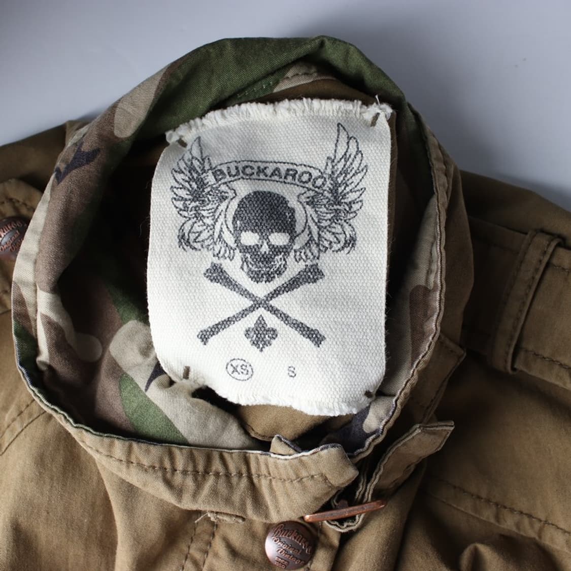 버커루 카키 브라운 벨티드 사파리 자켓 XS 상품이미지5