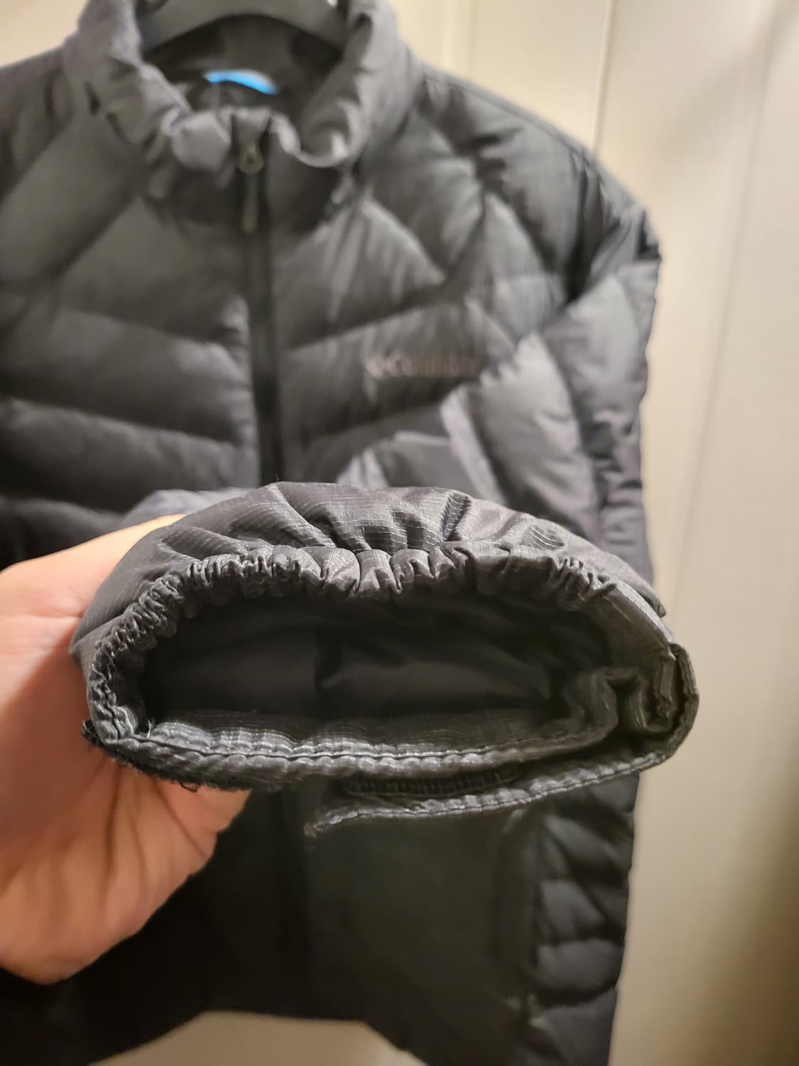 컬럼비아 경량 패딩 상품이미지3