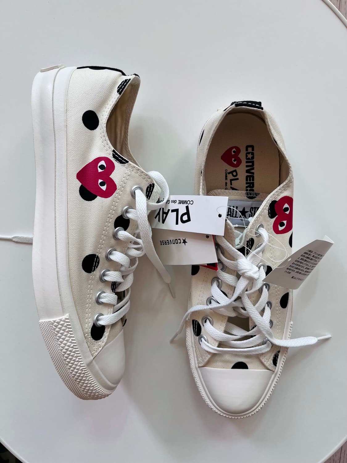 컨버스 X 플레이 꼼데가르송 척 70 로우 폴카 닷 상품이미지1