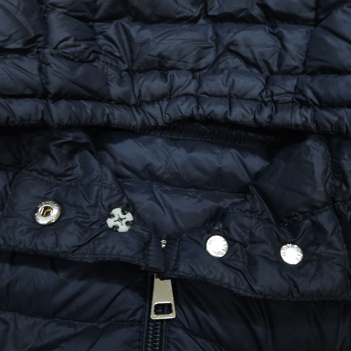 몽클레어 바벨 롱 다운 자켓 1 상품이미지9